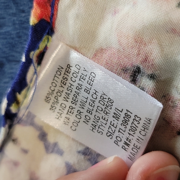 Floral cover up - Picture 6 of 7